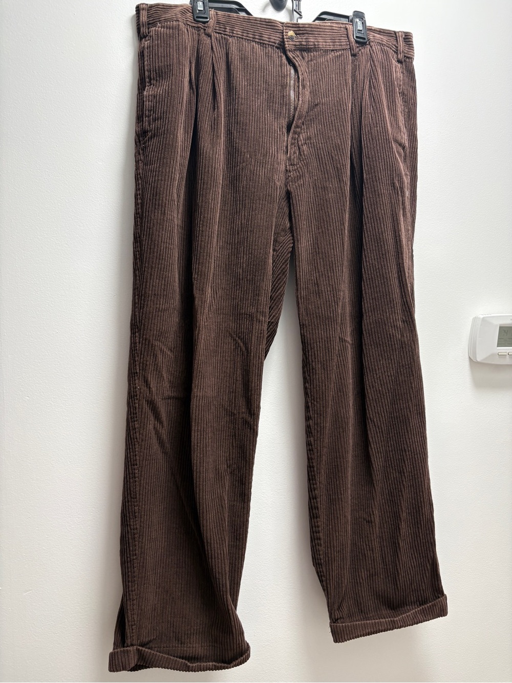 Gant Vintage Men’s Dark Brown Corduroy Pleated Trousers 100% Cotton Work Pant
